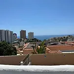 Aparthotel Ocean's View Duplex Playa Paraiso (Tenerife)